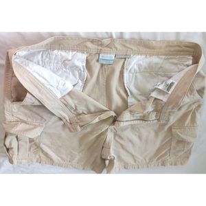 Columbia Men's Cargo Shorts Khaki Size 40 in Secure Pockets Omni Shade Inseam  8